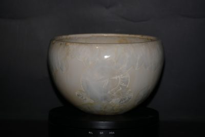 Grand bol en porcelaine jaune-soleil