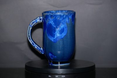 Tasse avec anse en porcelaine bleu-nuit 20cl