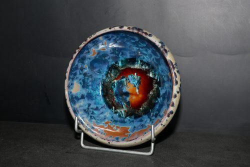 Jeu de 6 assiettes creuses en grès marron cristaux bleus