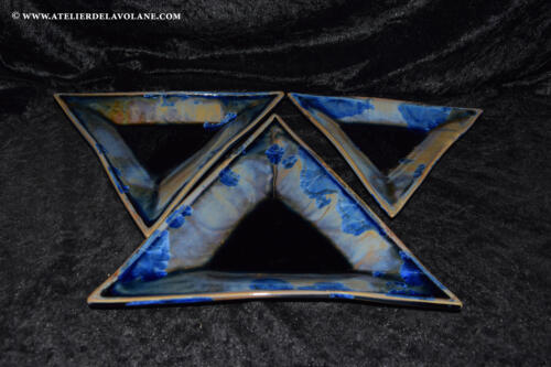 Assiette-a-hors-d'œuvre-en-porcelaine–-Assiettes-triangulaires (2)