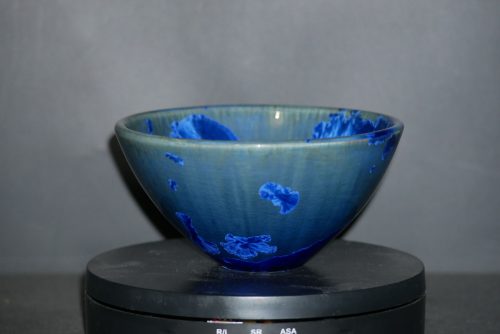 Petit bol japonais en porcelaine bleu nuit