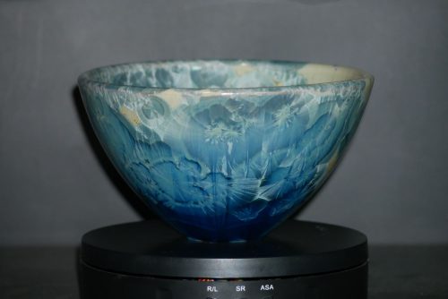 Grand bol japonais en porcelaine vert gris métallisé