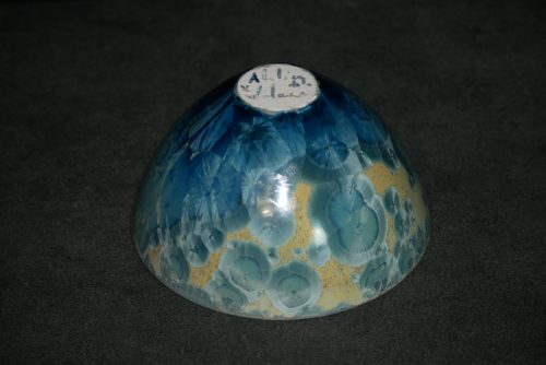 Grand bol japonais en porcelaine vert gris métallisé