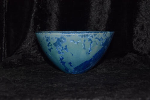 Bol en grès artisanal style japonais bleu