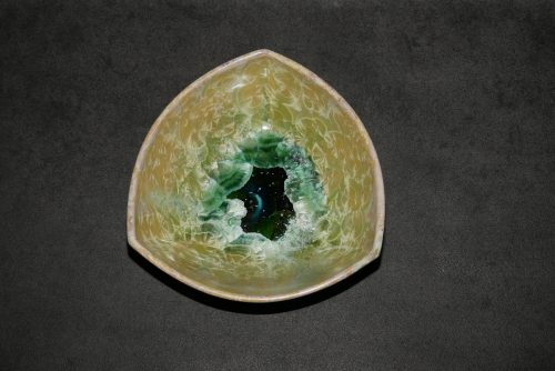 Coupelle triangulaire en porcelaine vert citron