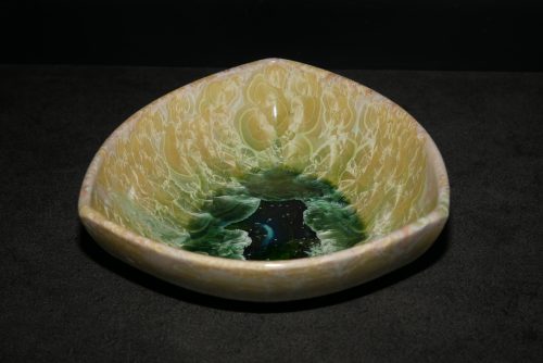 Coupelle triangulaire en porcelaine vert citron