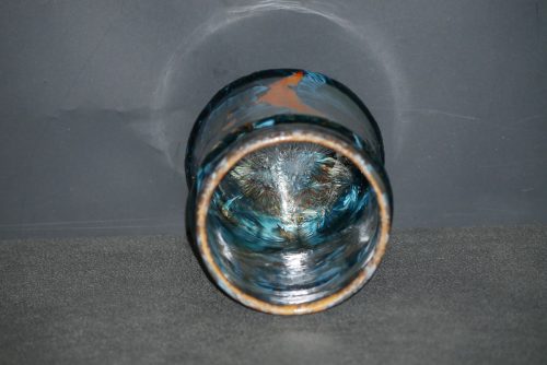 Tasse en porcelaine artisanale sans anse marron bleu