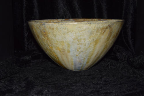 Saladier conique en grès jaune de Naples
