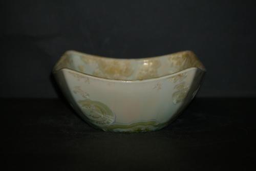 Coupelle carrée en porcelaine pour apéritif vert citron