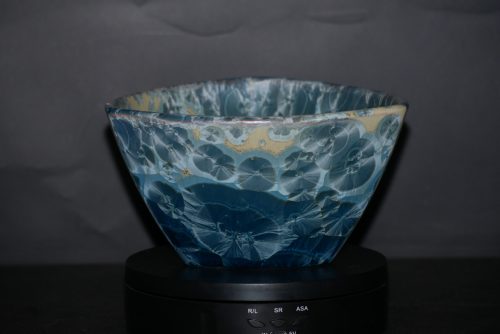 Petit saladier triangulaire en porcelaine gris vert