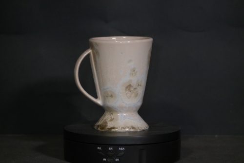 Mazagran avec anse en porcelaine ventre de biche 17cl