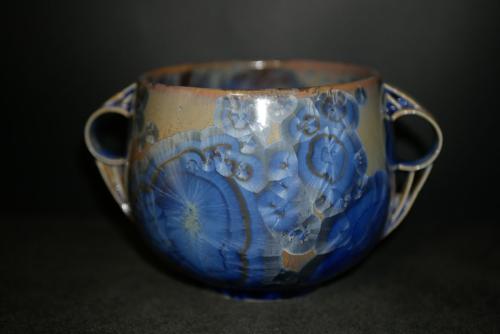 Bol avec anses en porcelaine 60 cl cristaux bleus intenses