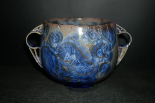 Bol avec anses en porcelaine 60 cl cristaux bleus intenses