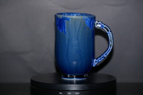 Tasse avec anse en porcelaine bleu-nuit 20cl