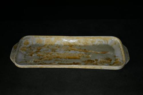 Plat à cake artisanal en grès blanc cristaux jaunes 39 cm