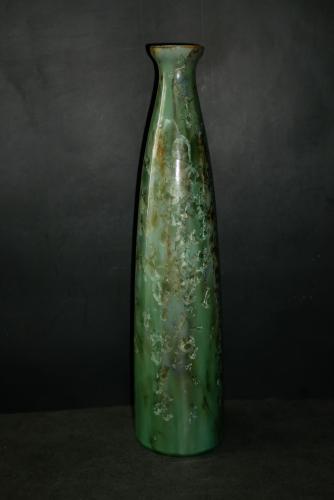 Vase bouteille en grès vert olive