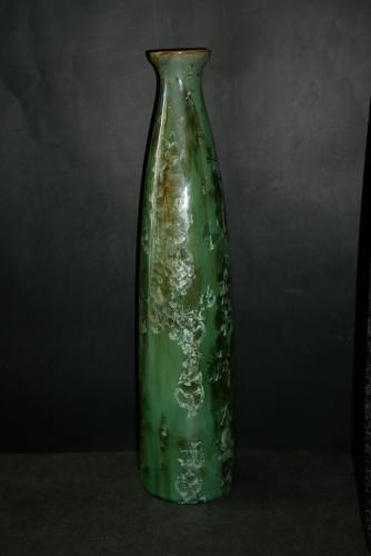 Vase bouteille en grès vert olive