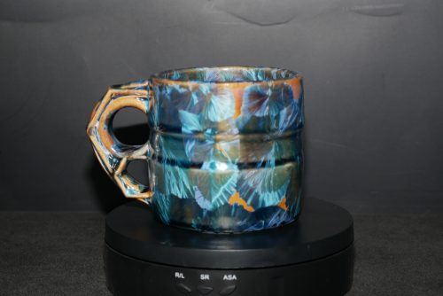 Tasse en porcelaine cylindrique marron cristaux bleus 30cl