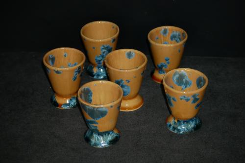 6 petits mazagrans orange cristaux bleu-vert