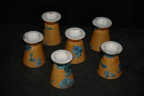 6 petits mazagrans orange cristaux bleu-vert