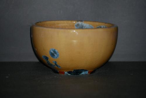 Bol en porcelaine orange cristaux bleu-vert