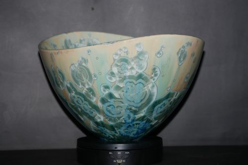 Grand saladier en porcelaine vert turquoise