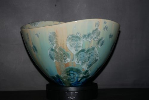 Grand saladier en porcelaine vert turquoise