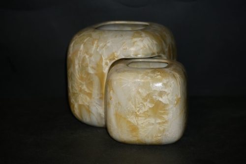 Double vases imbriqués carrés en porcelaine jaune soleil