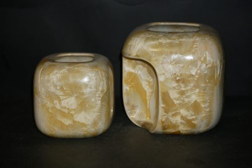 Double vases imbriqués carrés en porcelaine jaune soleil