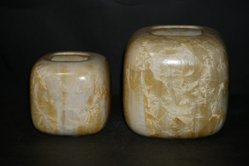 Double vases imbriqués carrés en porcelaine jaune soleil