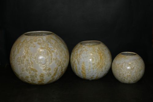 Triple vases boules imbriqués en grès blanc-jaune