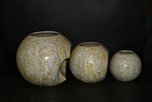 Triple vases boules imbriqués en grès blanc-jaune