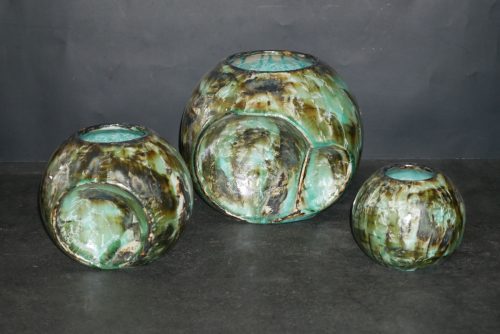 Triple vases boules imbriqués en grès vert olive