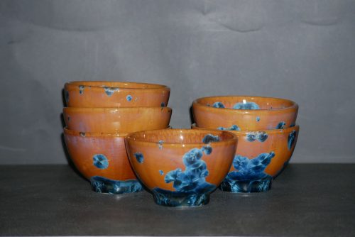 Jeu de 6 bolées en porcelaine orange-marron cristaux bleus