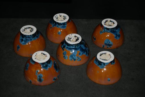 Jeu de 6 bolées en porcelaine orange-marron cristaux bleus