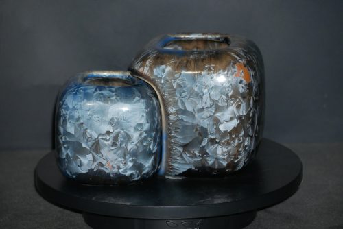 Doubles vases imbriqués carrés en grès cristaux gris