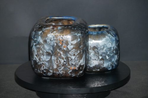 Doubles vases imbriqués carrés en grès cristaux gris