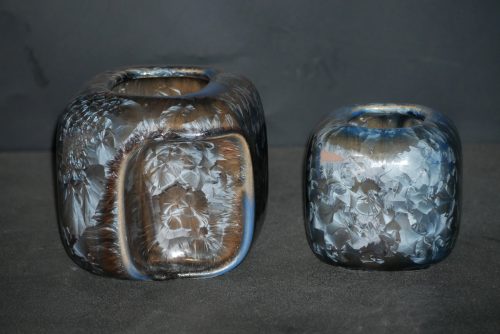 Doubles vases imbriqués carrés en grès cristaux gris