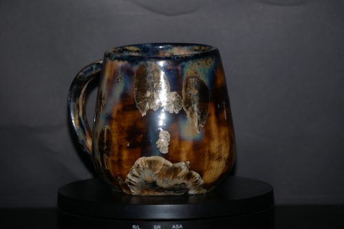 Tasse en grès 35 cl noir cristaux blanc