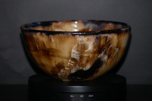 Grand bol en grès noir