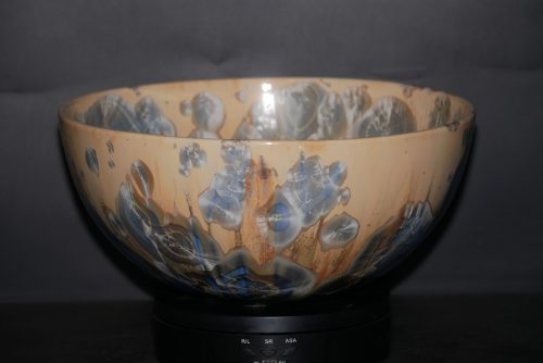Saladier artisanal en porcelaine cristaux gris-bleu