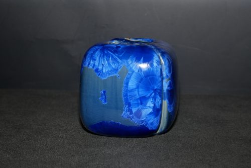 Duo vases en porcelaine demi-cube bleu-nuit