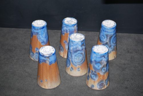 6 tasses en porcelaine cristaux bleu intense