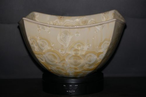 Saladier carré en porcelaine jaune soleil