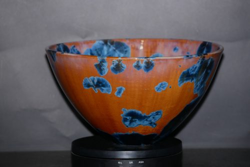 Saladier en porcelaine forme japonaises marron cristaux bleus
