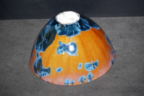 Saladier en porcelaine forme japonaises marron cristaux bleus