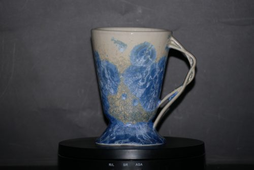 Mazagran avec anse en porcelaine bleu-ciel 17cl