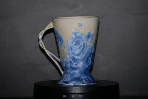 Mazagran avec anse en porcelaine bleu-ciel 17cl